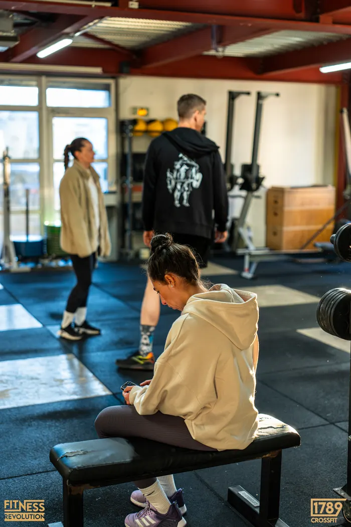 Fitness Revo 25-04 - Intro - 07.jpg