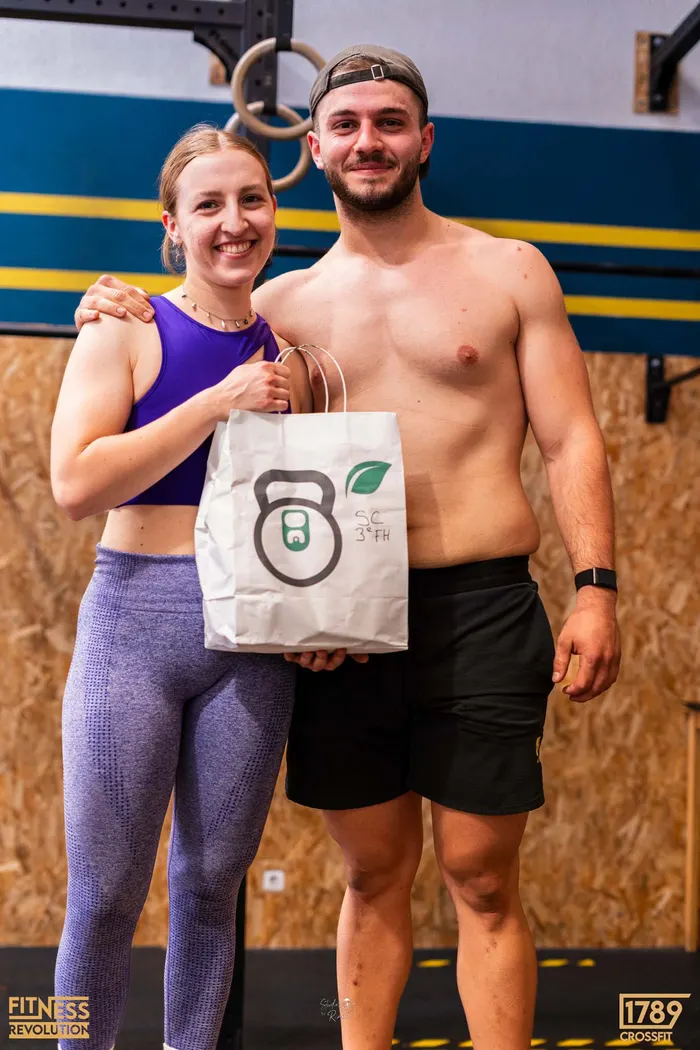 Fitness Revo 25-04 - Podium - 03.jpg