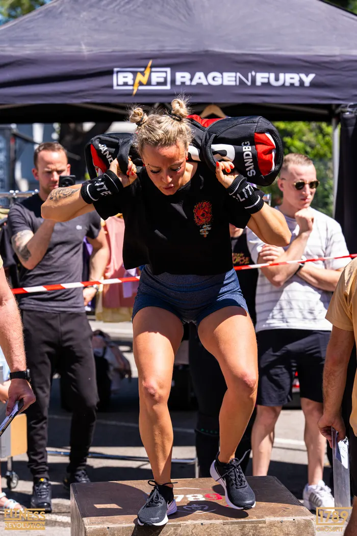 Fitness Revo 25-04 - Wod 4 - 30.jpg