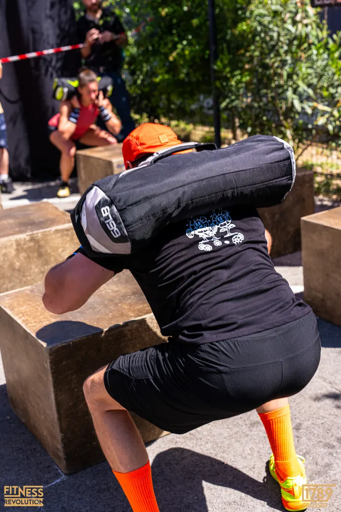Fitness Revo 25-04 - Wod 4 - 39.jpg