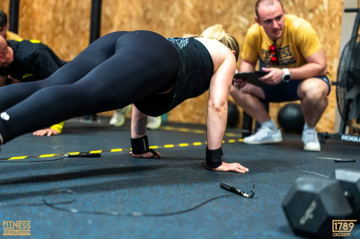 Fitness Revo 25-04 - Wod 5 - 100.jpg