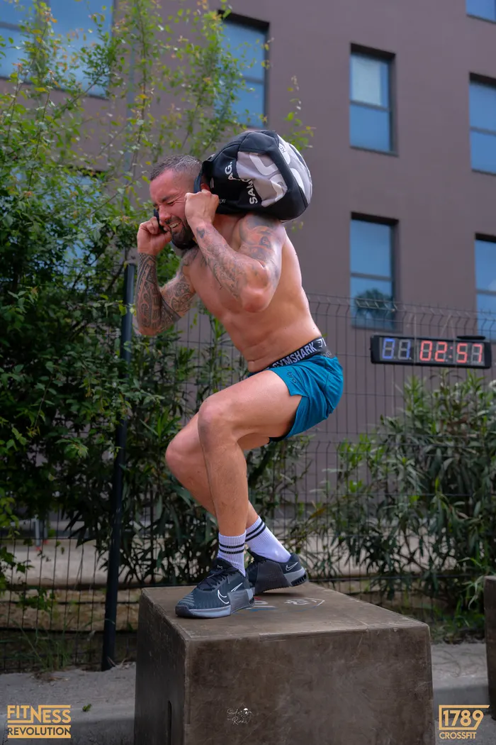 Fitness Revo 26-04 - Karim - Wod 4 -  01.jpg