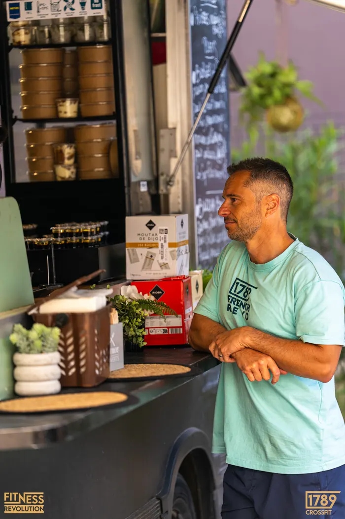 Fitness Revo 26-04 - Stand et Food Truck - 21.jpg
