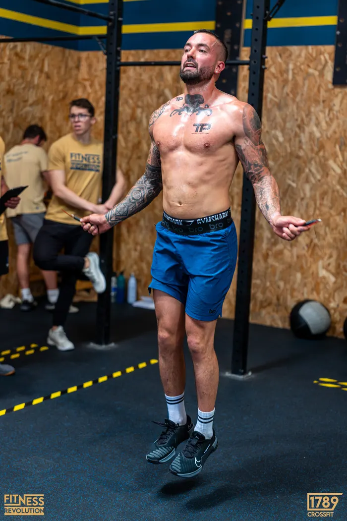 Fitness Revo 26-04 - Wod 5 - 01.jpg